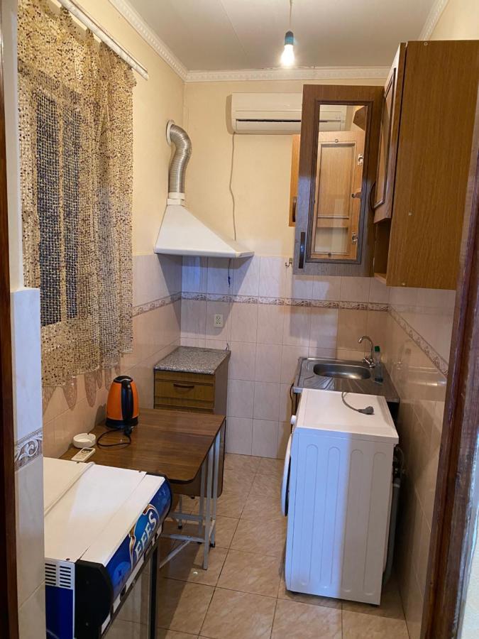 Семейный Дворик Sukhumi Exterior foto